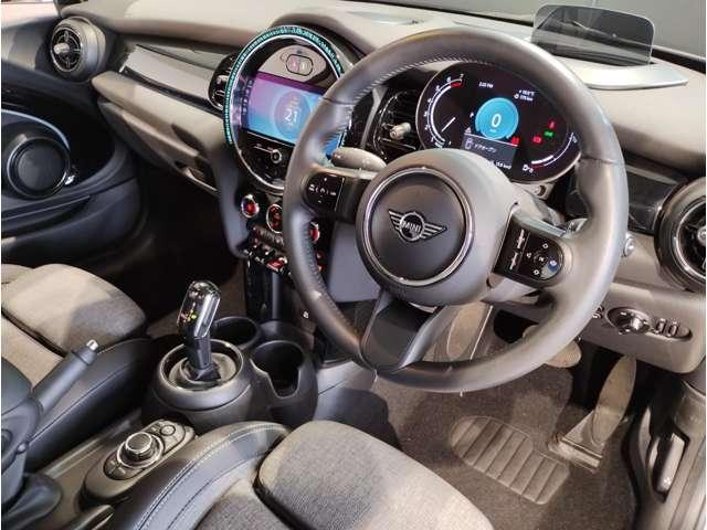 22491267_carP_l_7.jpg