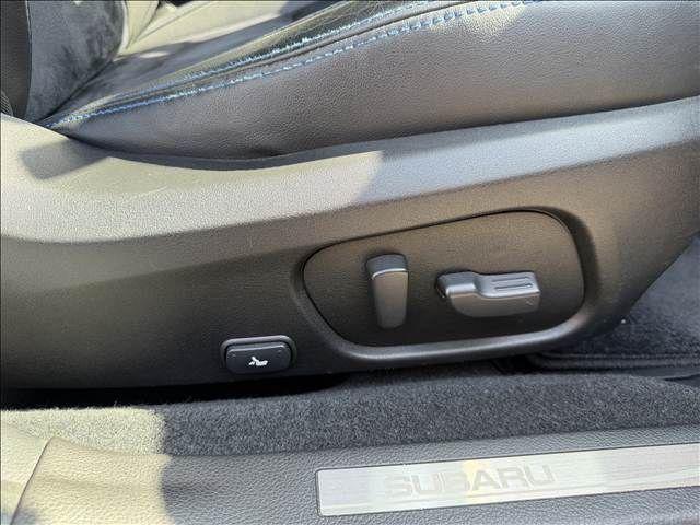 f33b1eaa79e19a45ffaf919e24e73485.jpg
