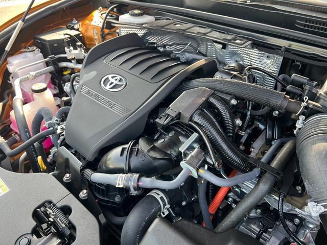 0700361A30250124W00118.jpg