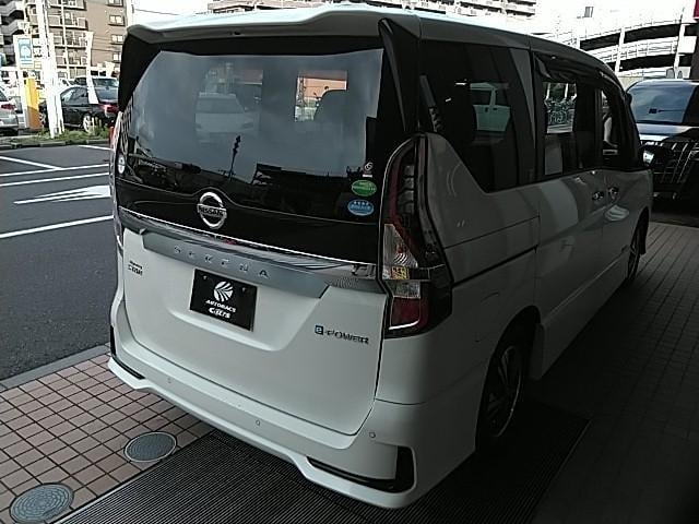 0505373A20250929G00102.jpg