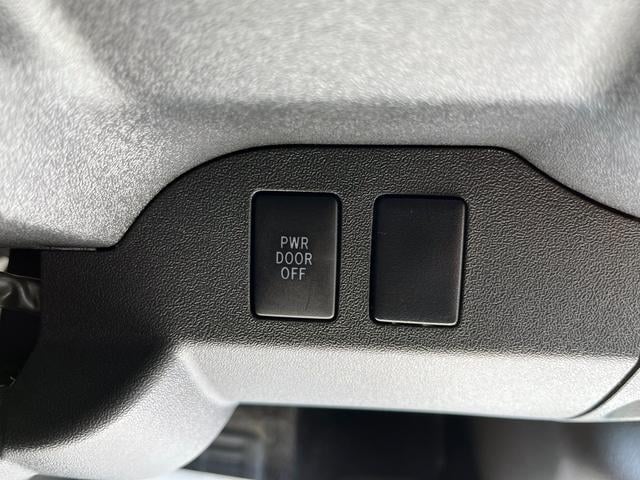 0500199A30250628W00115.jpg