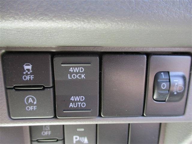 8281d05ae94f544b47d64ccb3dbb979f.jpg