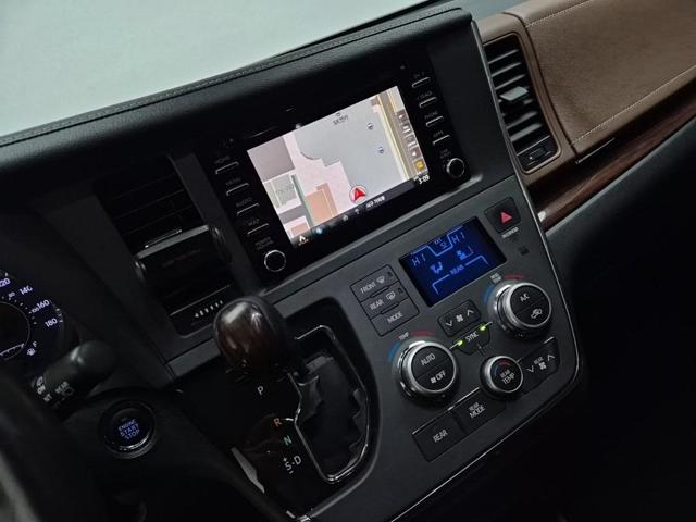 5111500731R10.jpg