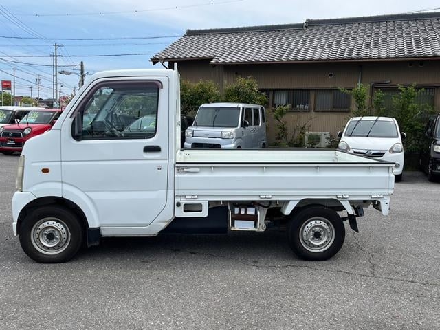 0208319A30230613W00108.jpg