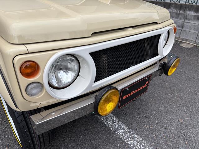 9540160A30251101W00117.jpg