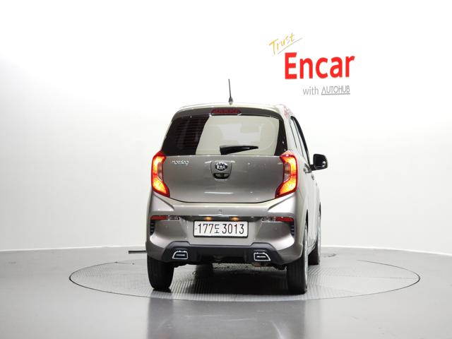 14eac62643875eaa2a7e9a2c80dadd15.jpeg