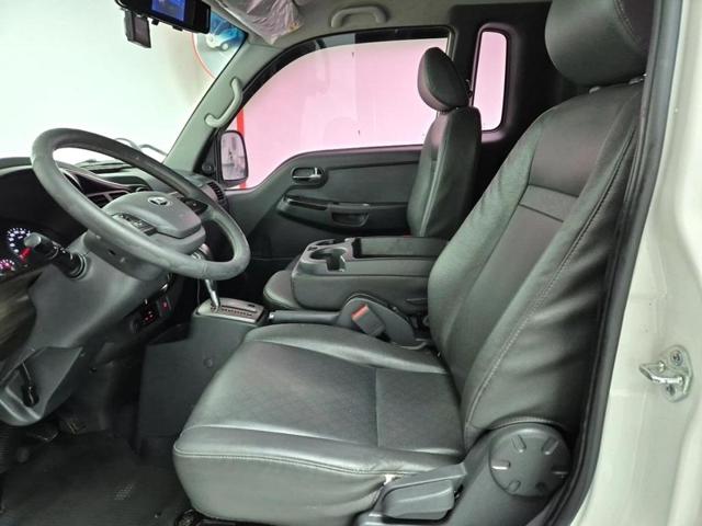 5071001893R10.jpg