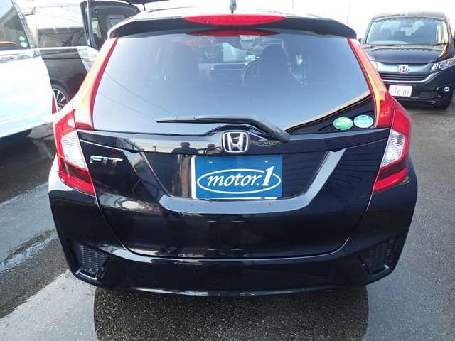 19738071_carP_l_3.jpg