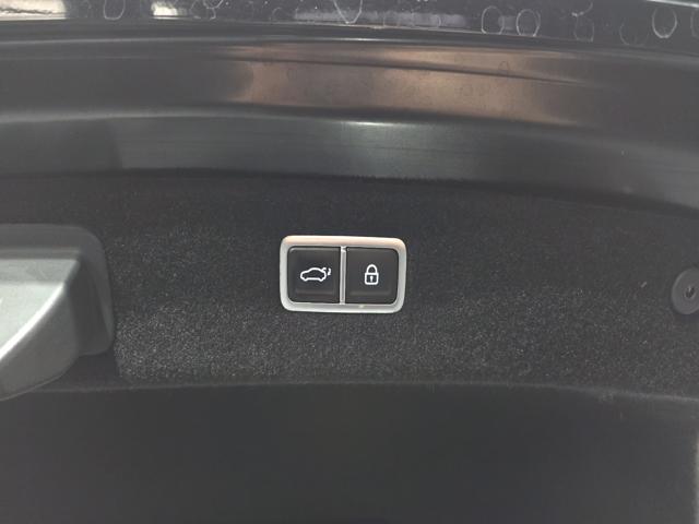 c634cac66fb9a523385aa1bf0b703bd9.jpeg
