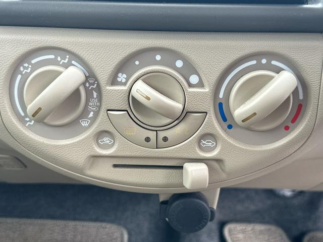 1101759A30251212W00205.jpg