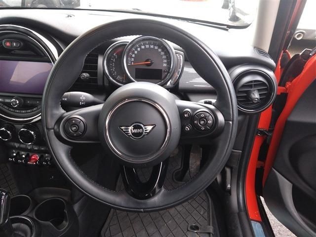 1f1907cb3c16805435835ce0f5a1f683.jpg