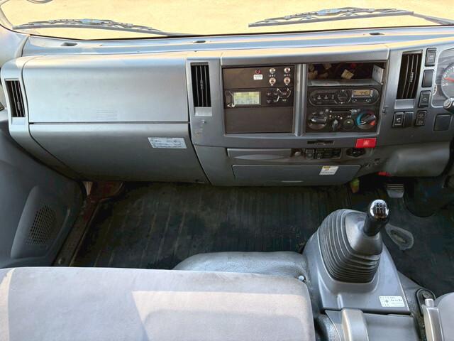 90032_37.jpg
