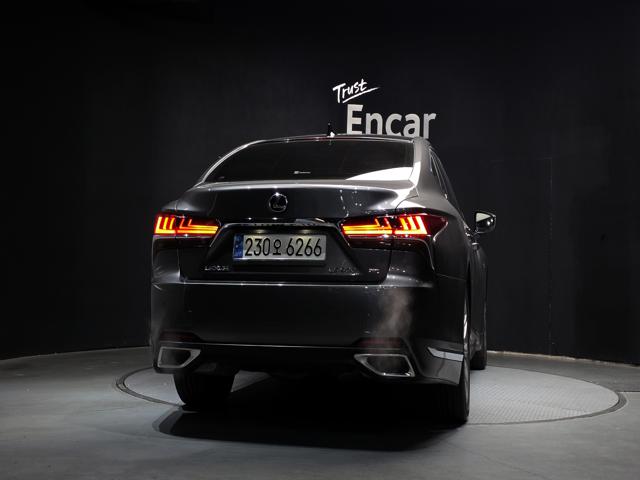 74c39fca29484e2c7622b38bc34e272a.jpeg