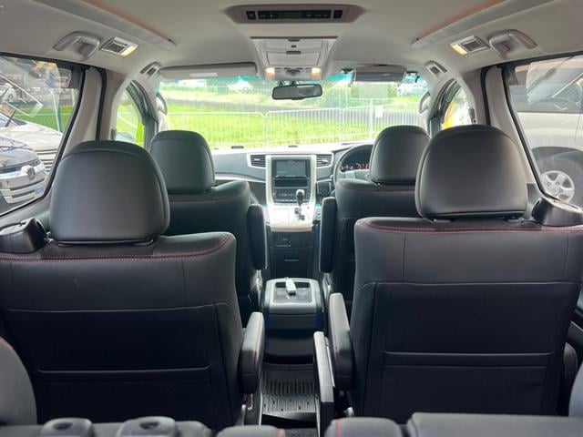 0708724A30250620W00118.jpg