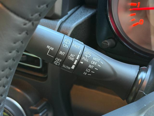 1100001A30251122W00113.jpg