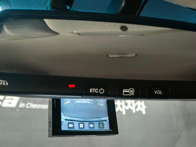 ec65f20bdb09922be1253621bb0b9004.jpeg