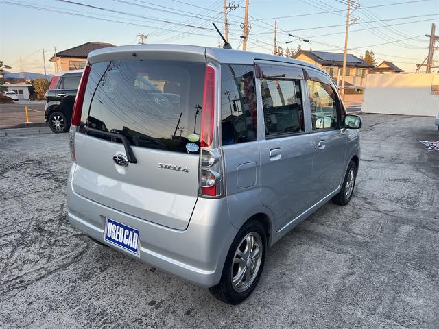0904236A30251116W00206.jpg