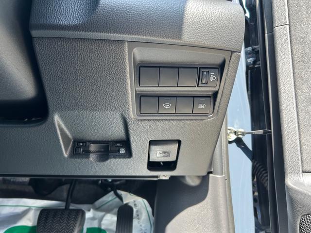 0904093A30250522W00112.jpg