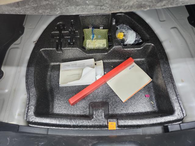 lotterental_224245541_69Qpp_7.jpg