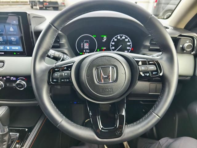 0702940A30251125W00115.jpg