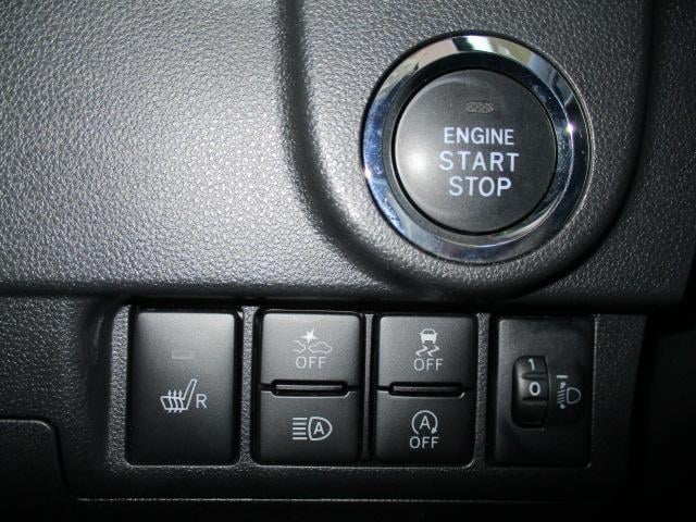 0904290A30251116W00117.jpg