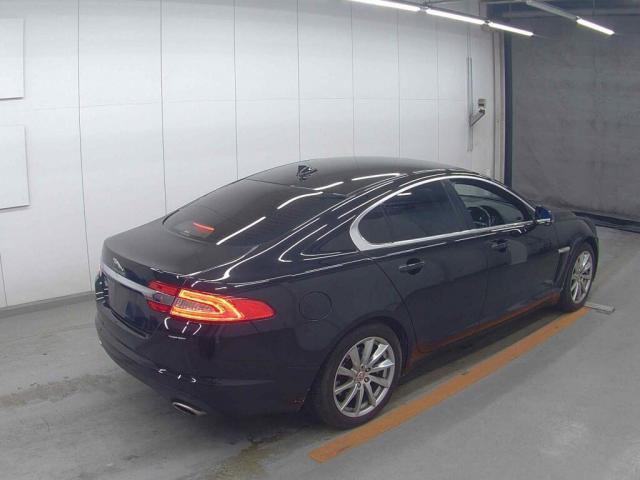23094821_carP_l_10.jpg