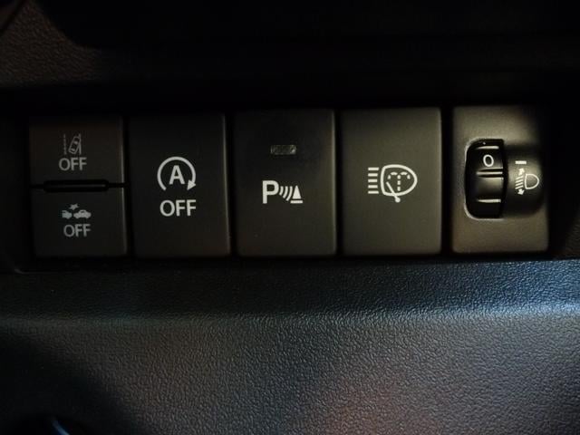 0740004A30251110W00119.jpg