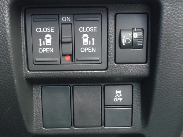 0502256A30240802W00214.jpg