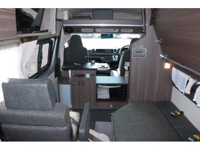 1001803A30260321W00106.jpg