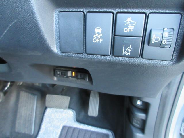 0910010A30260222W00107.jpg