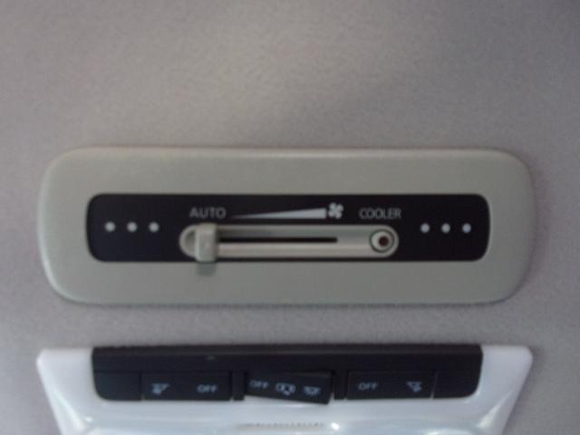 0500204A30260301W00117.jpg