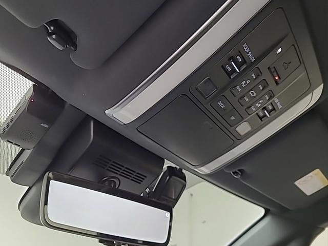 09d96e324bb066d73157a5a828060418.jpeg