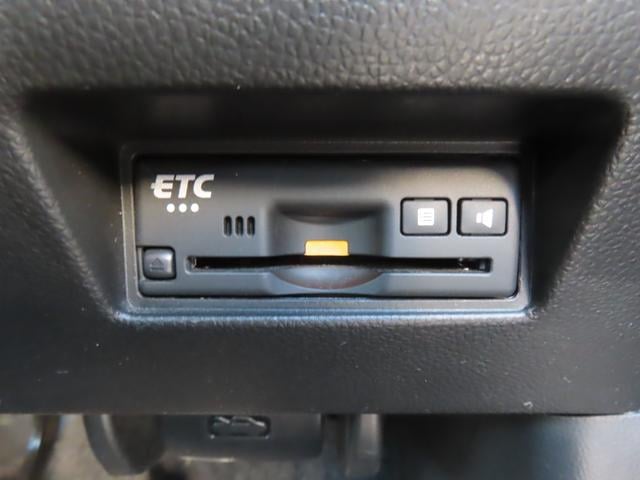 0541039A30251215W01205.jpg