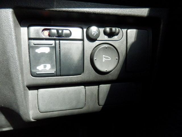 0501544A30260307W00113.jpg