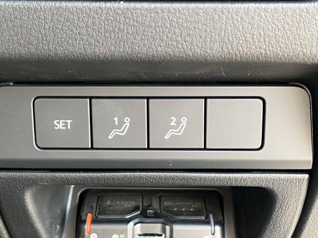 18f1d7cb2640d6057f23771709cb9812.jpg