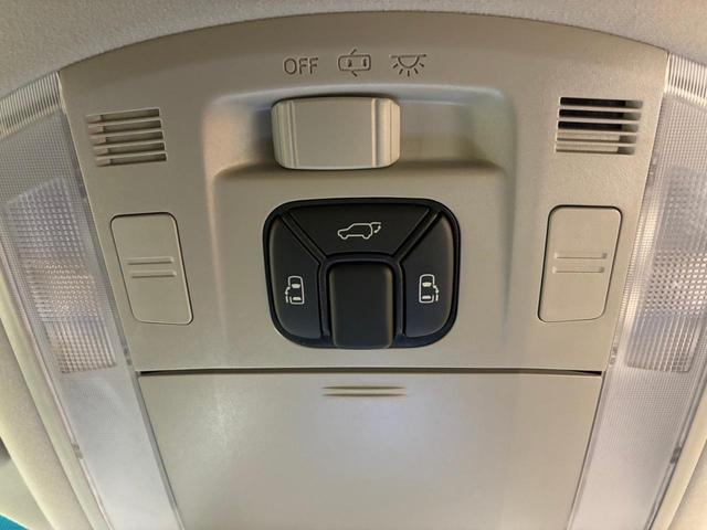 0502713A30250912W00608.jpg