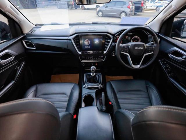 fca3f3576fd249d3eadf846430d7453d.jpeg