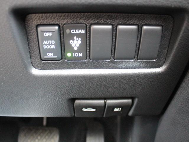 0560955A30240729W00109.jpg