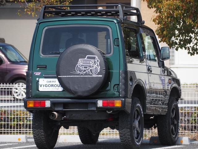 22813109_carP_l_4.jpg