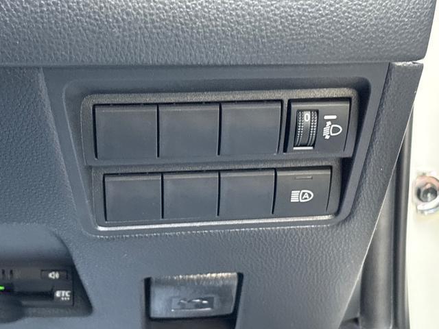 0550659A30260114W00808.jpg