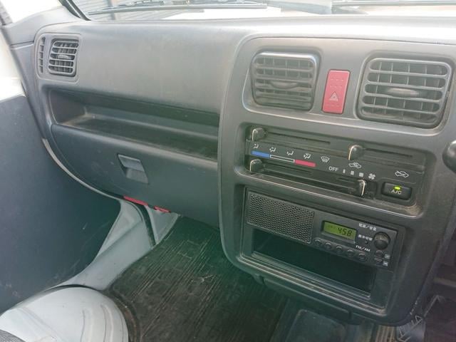 1300907A30250715W00210.jpg