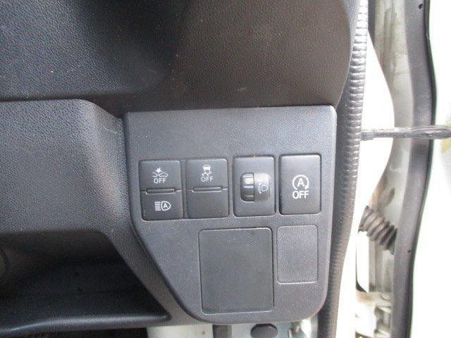0500952A30250830W00117.jpg