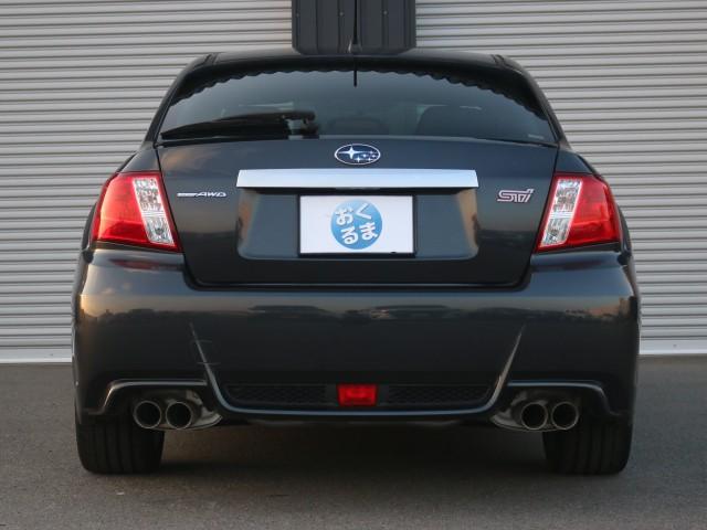 22605417_carP_l_3.jpg
