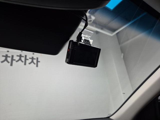 5111002899R17.jpg
