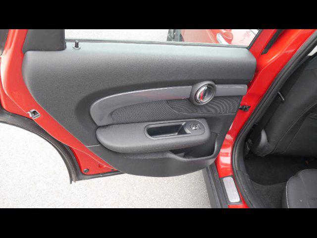 a4cb96dafd95eac9a24262a3118da974.jpg