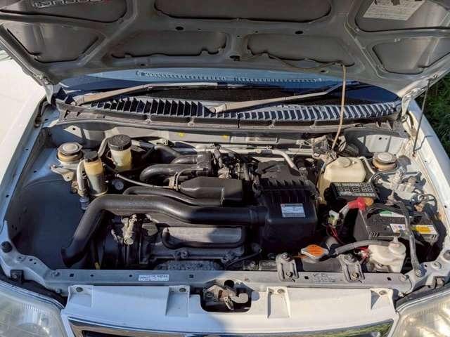 0803057A30251210W00118.jpg