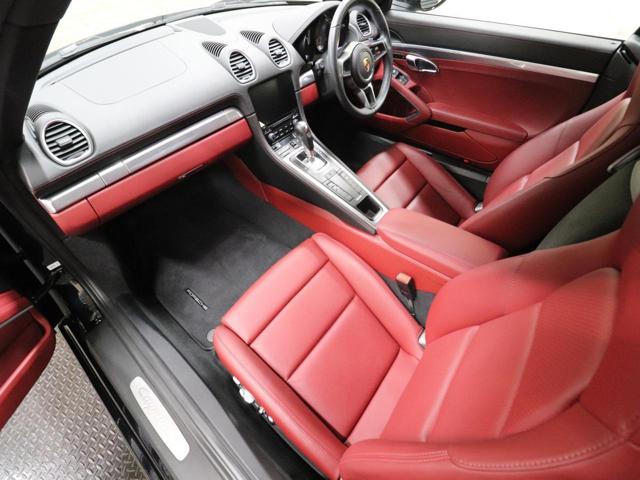 9ea15351e73fef4e4b8f6c757744eb62.jpg