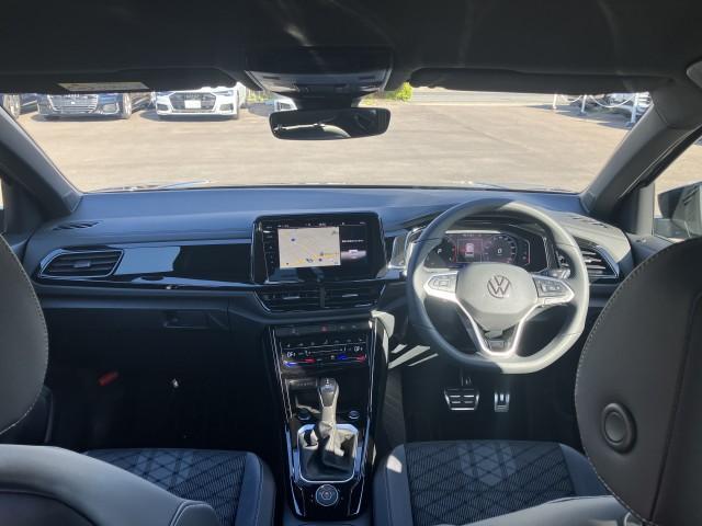 23098850_carP_l_15.jpg