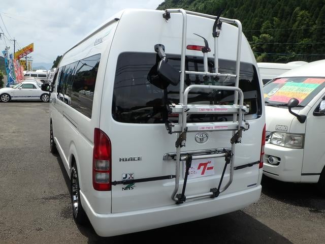 Used HIACE VAN for sale | Global Car Exporters - SBT Japan