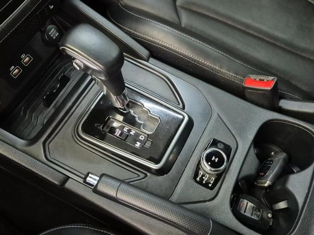 5121501837R8.jpg